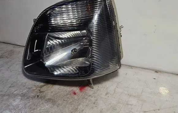 Opel Agila A Headlight/headlamp 13173389