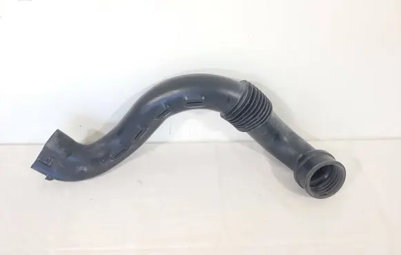 Renault Captur Air intake duct part 165556691R LSA927