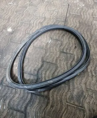 Volvo V40 Front door rubber seal NOCODE
