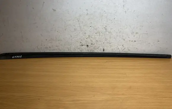 Volkswagen Golf VII Windshield trim 5G0854327B C1952