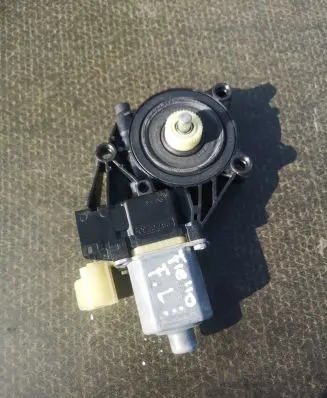 Ford Fiesta Front door window regulator motor 8A6114A389A