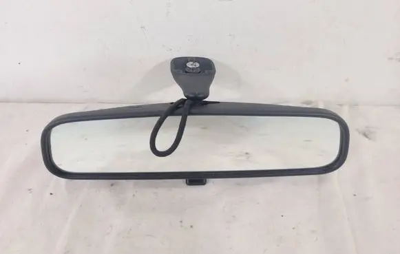 Hyundai i30 Rear view mirror (interior) E13010082 A047396