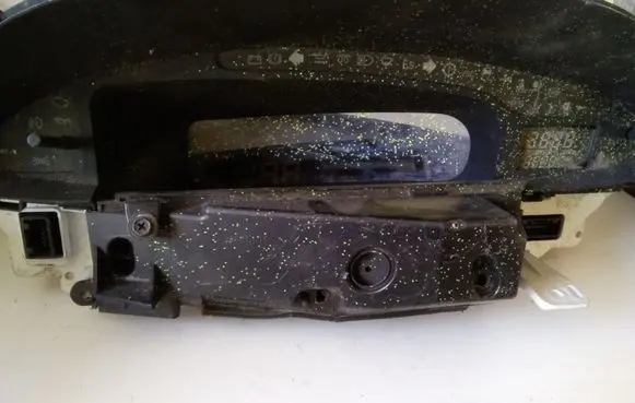 Toyota Yaris Speedometer (instrument cluster) NOCODE