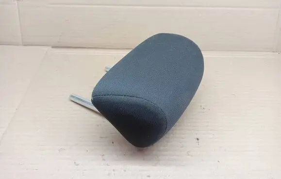 Mitsubishi Space Star Rear seat headrest 