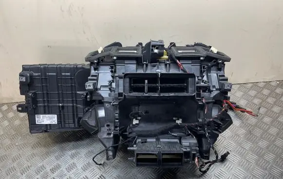 BMW 5 F10 F11 Interior heater climate box assembly 9202574 X5844003 0319483