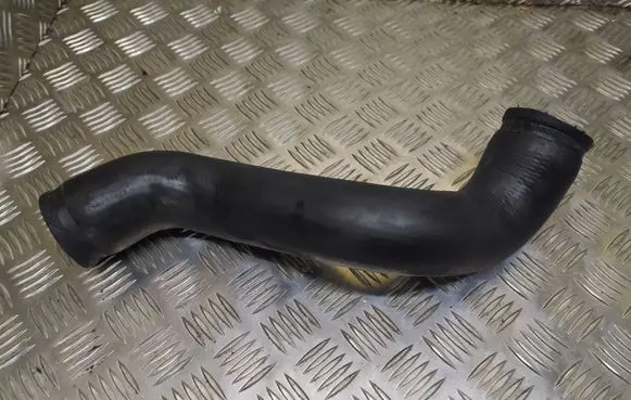 Peugeot 607 Intercooler hose/pipe