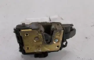 Seat Cordoba (6K) Rear door lock 