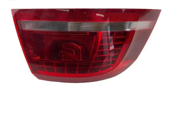 Volkswagen PASSAT B7 Rear/tail lights 3AF945207B