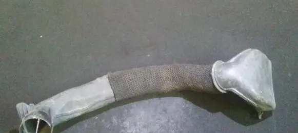Ford Focus Air intake hose/pipe 98ab9e635 98ab-9e635