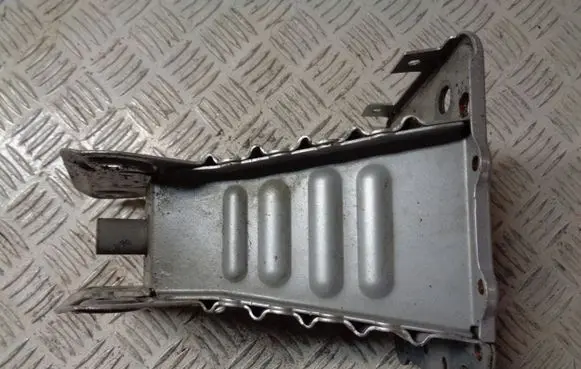 Opel Meriva B Front bumper shock/impact absorber 