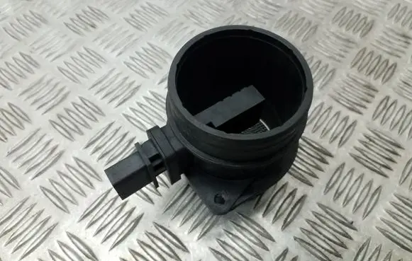 Audi A4 S4 B8 8K Mass air flow meter 0281002735 03G906461C