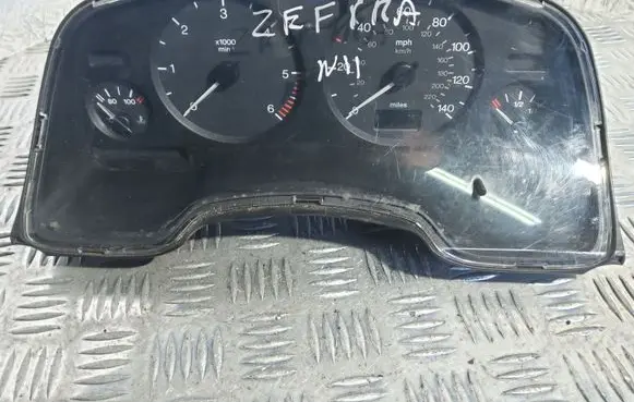 Opel Zafira A Speedometer (instrument cluster) 09228759