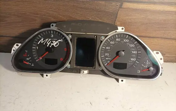 Audi A6 S6 C6 4F Speedometer (instrument cluster) 4F0920950R 4F0910900C SW170