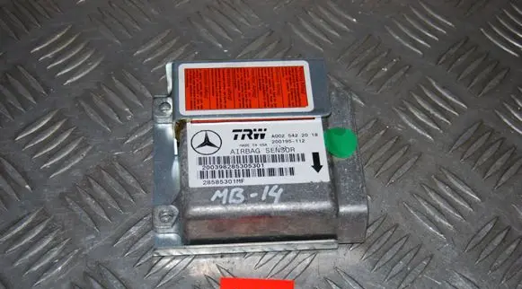Mercedes-Benz ML W163 Airbag control unit/module A0025422018