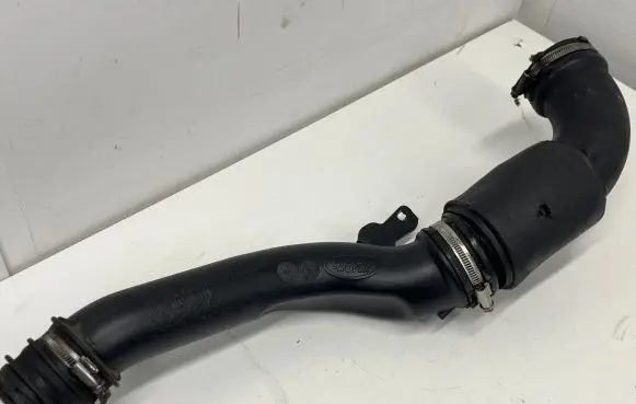 Land Rover Range Rover Sport L320 Intercooler hose/pipe 1038105S02 876B U37DA