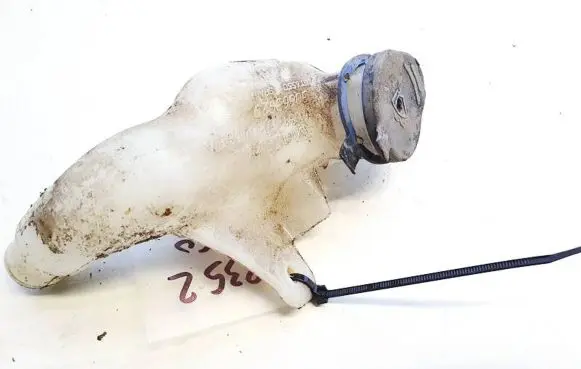 Volvo S40 Windshield washer fluid reservoir/tank 30663929