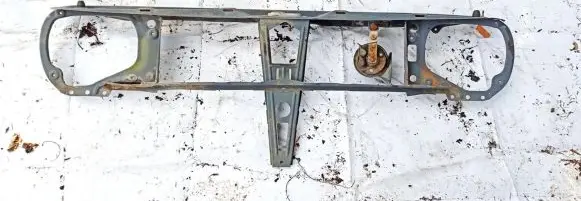 Volkswagen Jetta III Radiator support slam panel