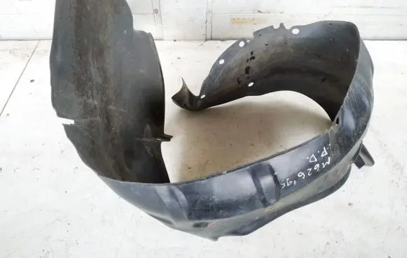Mazda 626 Front wheel arch liner splash guards