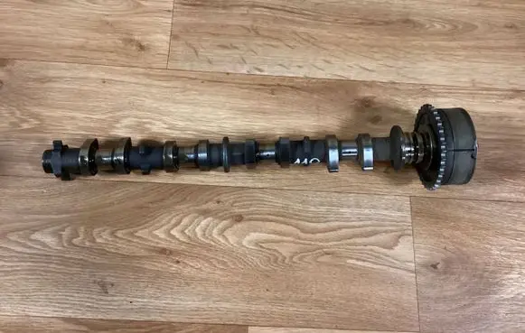Toyota Avensis T250 Camshaft 130500D010 11E17100098 HU2298000360