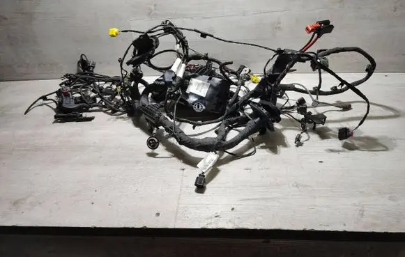 Volkswagen Touran III Engine installation wiring loom 5TB970744FA
