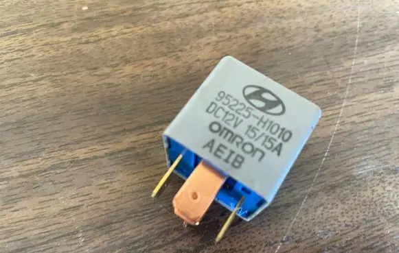 KIA Sorento Other relay 95225H1010