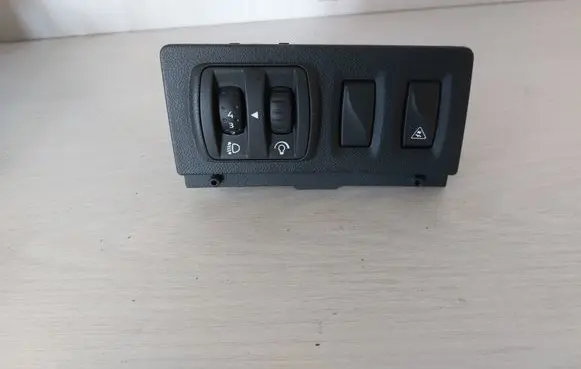 Renault Laguna III Light switch 251630001R