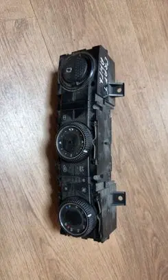 Mercedes-Benz Sprinter W906 Climate control unit 9068301085