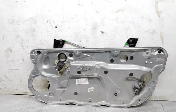 Volkswagen Polo Front door manual window regulator 6Q3837756A