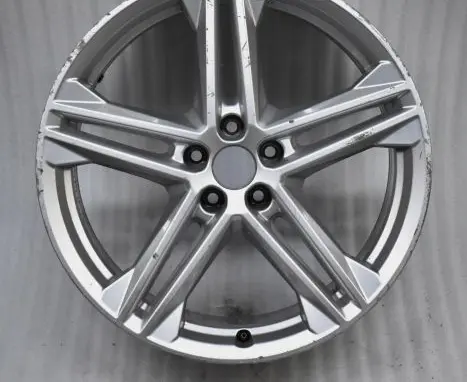 Audi Q5 SQ5 R20 alloy rim 