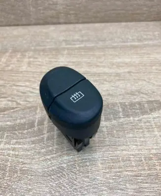Renault Scenic I Windscreen/window heater switch 841243B