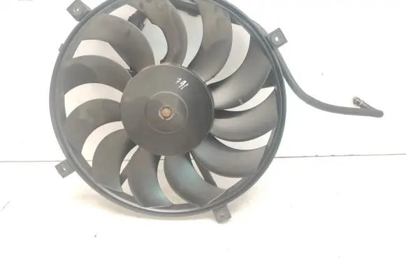 Audi A8 S8 D2 4D Electric radiator cooling fan 4D0121209C