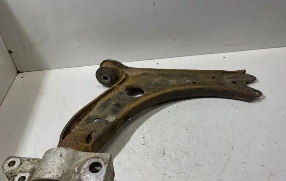 Volkswagen Caddy Front control arm