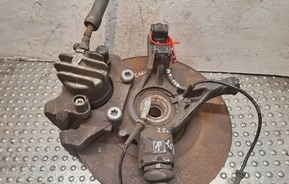 Fiat Ducato Front wheel hub spindle knuckle S14747117 P57