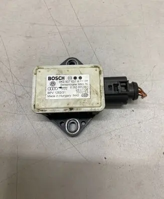 Audi A4 S4 B8 8K ESP acceleration yaw rate sensor 8K0907637A 0265005667 7009753