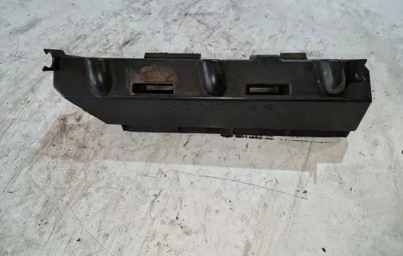 Jeep Grand Cherokee (WK) Other engine bay part 53013787