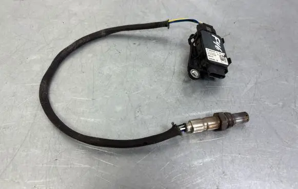 BMW 2 F46 Lambda probe sensor 8580408
