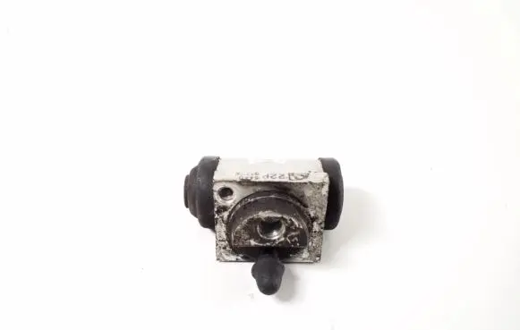 Renault Captur Rear brake cylinder 441003712R
