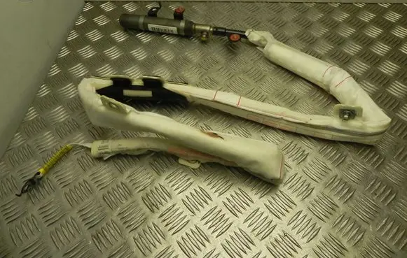 Hyundai Accent Roof airbag 850201R400 M4326