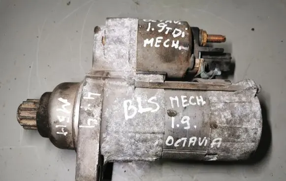 Skoda Octavia Mk2 (1Z) Starter motor