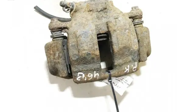 Mercedes-Benz C W203 Front brake caliper