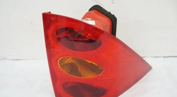 Peugeot 1007 Rear/tail lights 968564488001