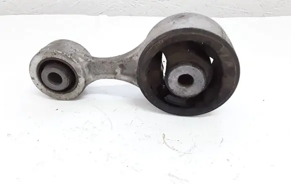 Honda Civic Engine mount bracket NOCODE