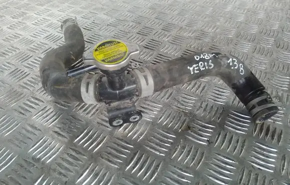 Toyota Yaris Engine coolant pipe/hose