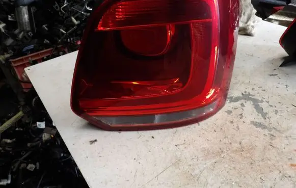 Volkswagen Polo V 6R Rear/tail lights 6R0945096N 6R0945096F 6R0945112B