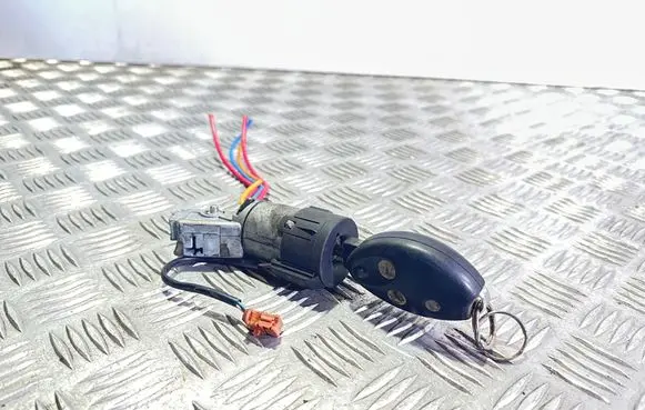 Citroen C5 Ignition lock 9648445180