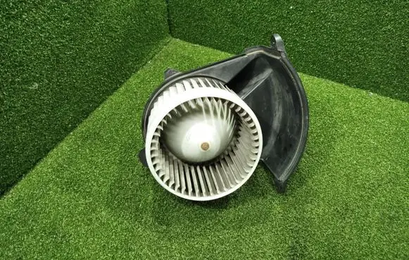 Heater fan/blower