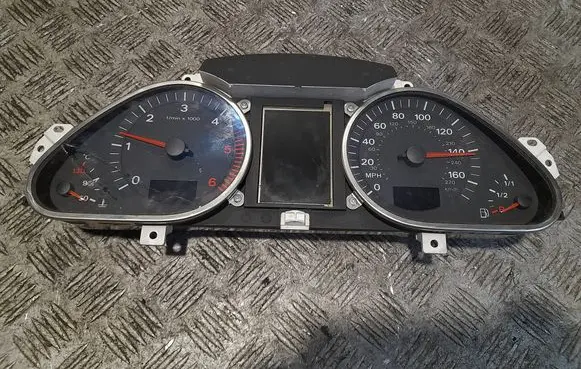 Audi A6 S6 C6 4F Speedometer (instrument cluster)