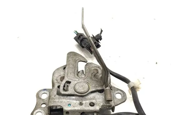 Suzuki Vitara (LY) Engine bonnet/hood lock/catch
