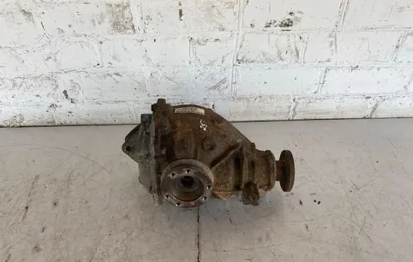 BMW 3 E46 Rear differential 7500786 235