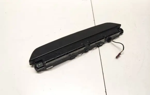 BMW 5 G30 G31 Third/center stoplight 7360526 024569902